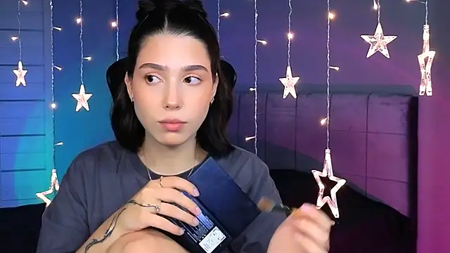 Snapshot of Stacy_Gonzales_ chatting on October 15, 2025, 10:15 am Stacy Gonzales  online show from October 15, 2025, 10:15 am