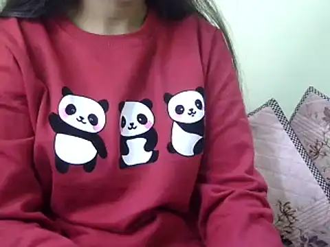 Snapshot of WildRuhi20 chatting on January 3, 2025, 4:11 am WildRuhi20 online show from January 3, 2025, 4:11 am