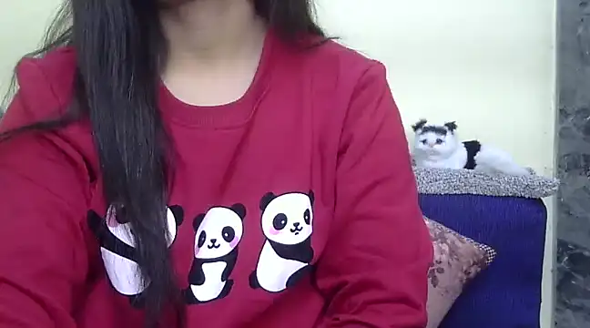 Snapshot of WildRuhi20 chatting on January 5, 2025, 2:08 pm WildRuhi20 online show from January 5, 2025, 2:08 pm