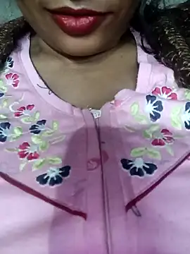 Snapshot of Wifesuman40 chatting on December 19, 2024, 6:01 pm Wifesuman40 online show from December 19, 2024, 6:01 pm