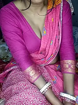 Snapshot of Wifesuman40 chatting on December 25, 2024, 10:28 am Wifesuman40 online show from December 25, 2024, 10:28 am