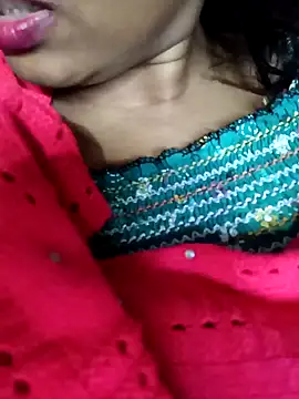 Snapshot of Wifesuman40 chatting on January 19, 2025, 5:07 pm Wifesuman40 online show from January 19, 2025, 5:07 pm