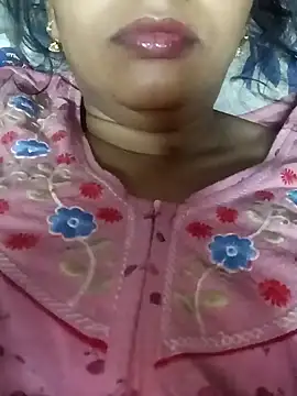 Snapshot of Wifesuman40 chatting on January 23, 2025, 3:26 am Wifesuman40 online show from January 23, 2025, 3:26 am