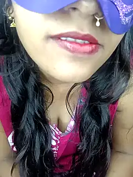 Snapshot of Wifesuman40 chatting on January 25, 2025, 11:13 am Wifesuman40 online show from January 25, 2025, 11:13 am