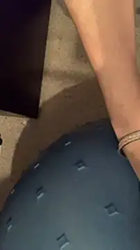 Snapshot of skatebored chatting on January 1, 2025, 11:40 pm skatebored online show from January 1, 2025, 11:40 pm