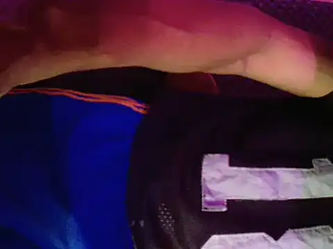 Snapshot of thesummerboy chatting on February 3, 2025, 10:58 am thesummerboy online show from February 3, 2025, 10:58 am