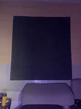 Snapshot of thesummerboy chatting on March 13, 2025, 8:04 am thesummerboy online show from March 13, 2025, 8:04 am