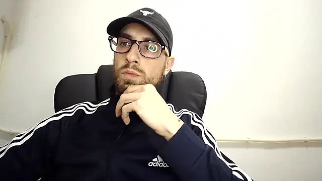 mikealcorleone online show from December 5, 2024, 9:06 pm