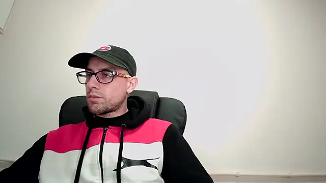 mikealcorleone online show from February 1, 2025, 2:24 pm