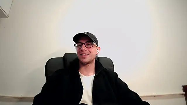 mikealcorleone online show from February 23, 2025, 4:57 pm