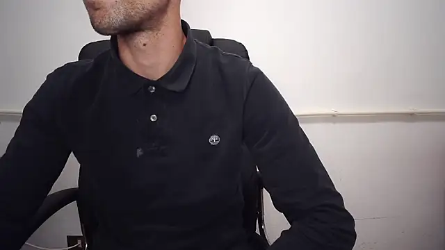 mikealcorleone online show from October 5, 2025, 7:01 pm