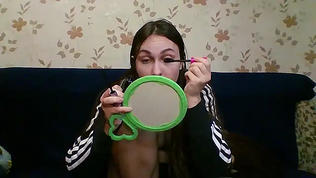 Snapshot of catt_kat chatting on October 8, 2025, 9:51 am catt kat online show from October 8, 2025, 9:51 am