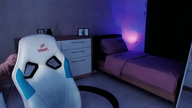 Rose Sweetiee online show from September 10, 2025, 9:37 pm