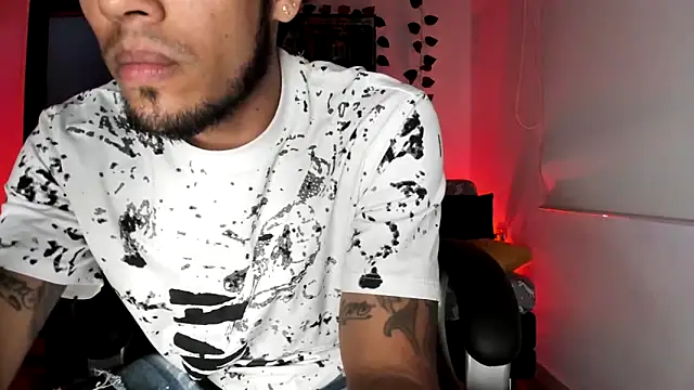 Snapshot of mikee_scooth chatting on September 12, 2025, 11:04 pm mikee scooth online show from September 12, 2025, 11:04 pm