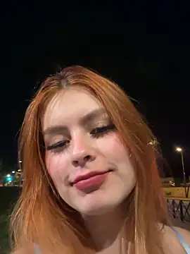 Isa smeraldy online show from September 17, 2025, 9:27 pm