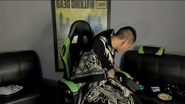 Snapshot of jamesinked_ chatting on January 4, 2025, 5:16 am jamesinked online show from January 4, 2025, 5:16 am