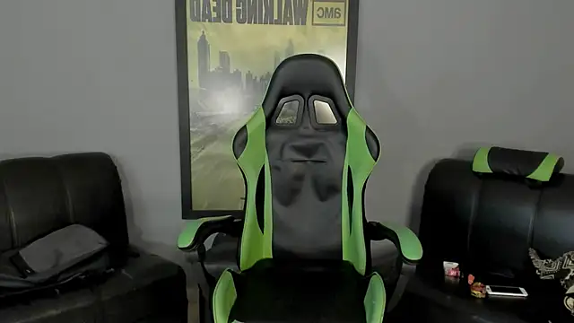 Snapshot of jamesinked_ chatting on February 7, 2025, 8:20 pm jamesinked online show from February 7, 2025, 8:20 pm