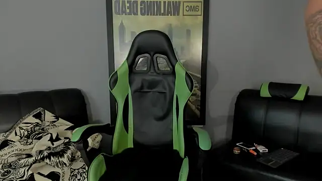 Snapshot of jamesinked_ chatting on February 18, 2025, 8:03 pm jamesinked online show from February 18, 2025, 8:03 pm