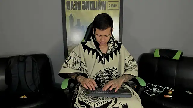 Snapshot of jamesinked_ chatting on February 20, 2025, 10:48 pm jamesinked online show from February 20, 2025, 10:48 pm