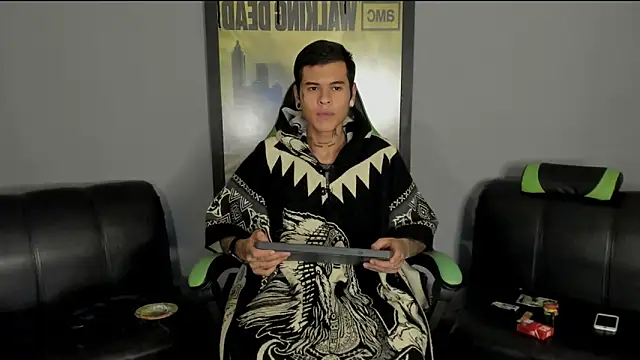 Snapshot of jamesinked_ chatting on February 27, 2025, 2:32 am jamesinked online show from February 27, 2025, 2:32 am