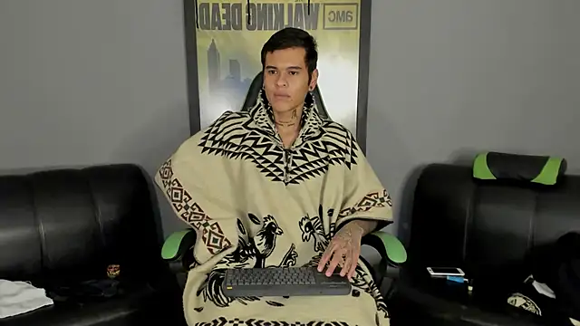 Snapshot of jamesinked_ chatting on March 10, 2025, 5:18 pm jamesinked online show from March 10, 2025, 5:18 pm