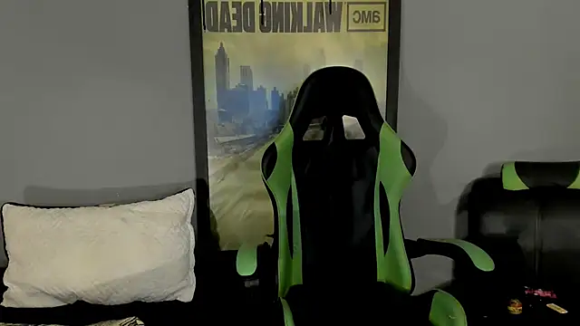 Snapshot of jamesinked_ chatting on March 22, 2025, 5:31 pm jamesinked online show from March 22, 2025, 5:31 pm