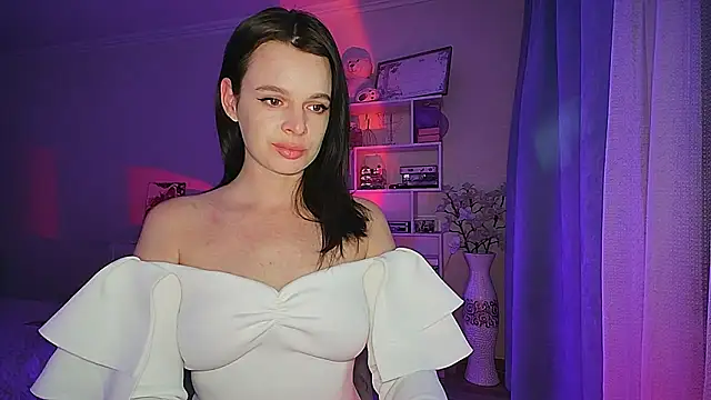 Snapshot of damla555 chatting on February 13, 2025, 10:00 pm damla555 online show from February 13, 2025, 10:00 pm