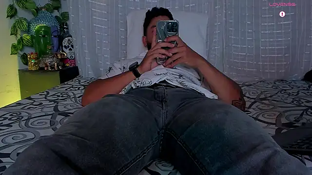 Jaxxon  online show from September 30, 2025, 12:26 am