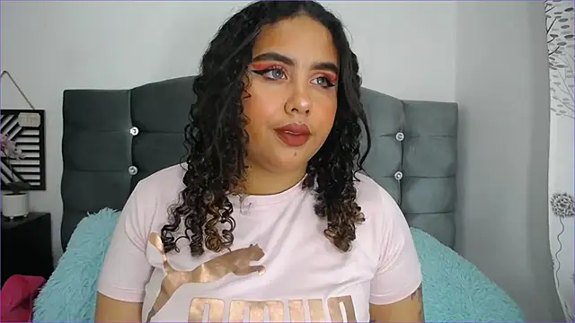 Snapshot of paytonbailey chatting on January 13, 2025, 1:06 pm paytonbailey online show from January 13, 2025, 1:06 pm