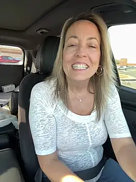 Snapshot of Cherry-red-xo chatting on March 13, 2025, 8:54 pm Cherry-red-xo online show from March 13, 2025, 8:54 pm