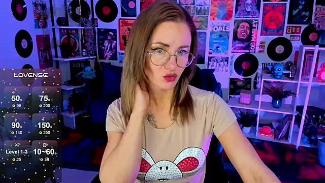 Snapshot of LadyIzabel chatting on March 2, 2025, 12:01 pm LadyIzabel online show from March 2, 2025, 12:01 pm