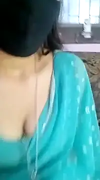 Snapshot of Bulbul_02 chatting on February 22, 2025, 9:01 am Bulbul 02 online show from February 22, 2025, 9:01 am