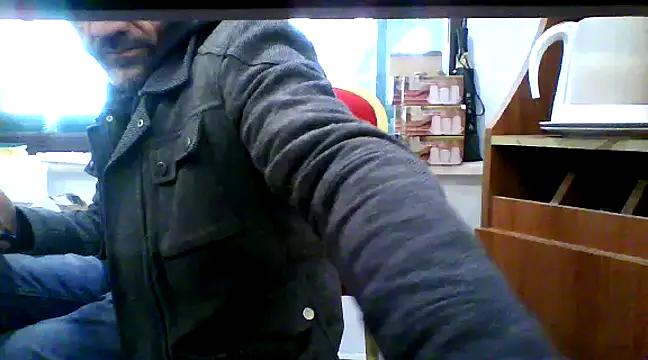 Snapshot of okan3456ok chatting on February 6, 2025, 11:10 am okan3456ok online show from February 6, 2025, 11:10 am