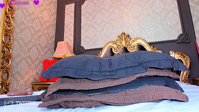 Snapshot of NahomiAcosta chatting on March 16, 2025, 4:30 am NahomiAcosta online show from March 16, 2025, 4:30 am