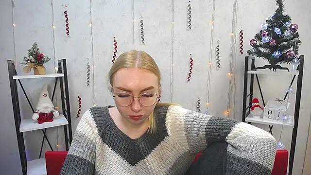 Snapshot of BeatriceFly chatting on January 3, 2025, 3:22 pm BeatriceFly online show from January 3, 2025, 3:22 pm