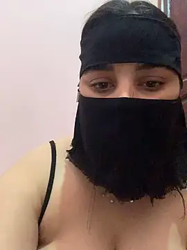 Snapshot of Miss-Soka chatting on December 19, 2024, 12:34 pm Miss-Soka online show from December 19, 2024, 12:34 pm