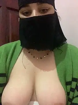 Snapshot of Miss-Soka chatting on December 26, 2024, 6:52 am Miss-Soka online show from December 26, 2024, 6:52 am