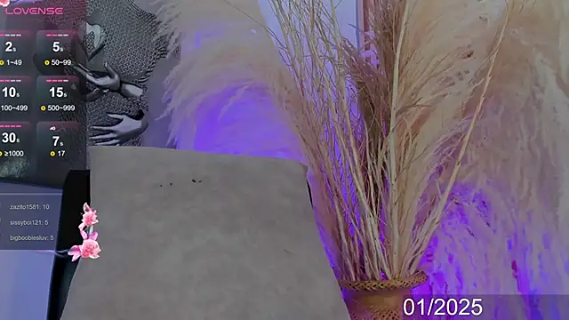 Snapshot of Karla-Ebony chatting on January 18, 2025, 10:49 pm Karla-Ebony online show from January 18, 2025, 10:49 pm