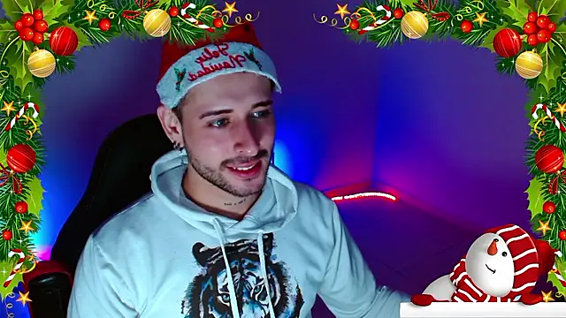 Snapshot of Ares_blue chatting on December 6, 2024, 10:49 am Ares blue online show from December 6, 2024, 10:49 am