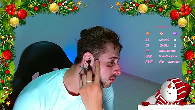 Snapshot of Ares_blue chatting on December 9, 2024, 10:54 am Ares blue online show from December 9, 2024, 10:54 am