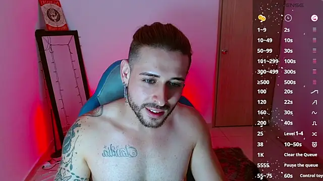 Snapshot of Ares_blue chatting on February 14, 2025, 3:15 pm Ares blue online show from February 14, 2025, 3:15 pm