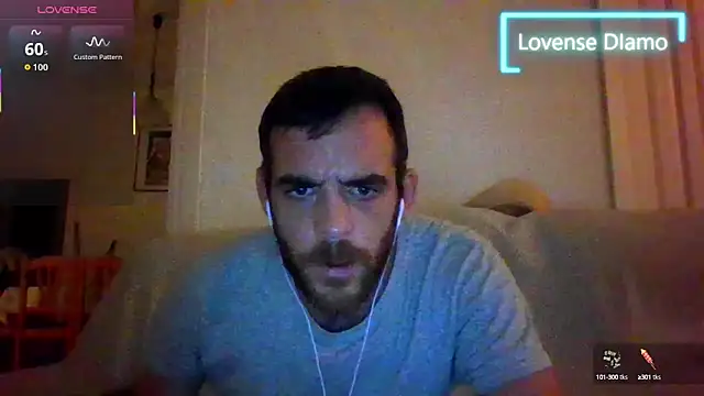Snapshot of _NakedChef_ chatting on September 9, 2025, 2:22 am NakedChef online show from September 9, 2025, 2:22 am