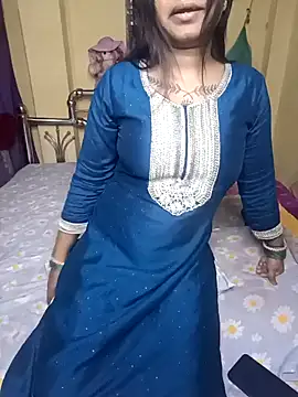 Snapshot of Hot_Urvi chatting on December 17, 2024, 1:05 pm Hot Urvi online show from December 17, 2024, 1:05 pm