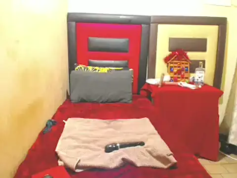 Snapshot of Keilasexy_ chatting on February 11, 2025, 10:39 pm Keilasexy  online show from February 11, 2025, 10:39 pm