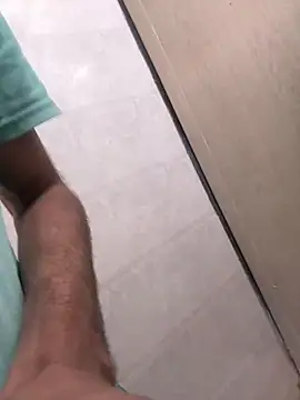 Snapshot of SinfulSensation chatting on February 1, 2025, 9:11 am SinfulSensation online show from February 1, 2025, 9:11 am