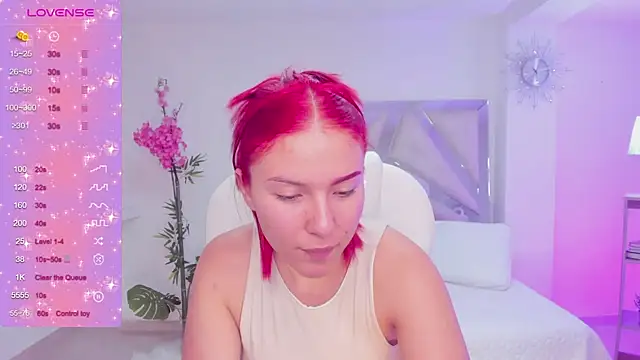 Snapshot of kendaall_jenner_ chatting on February 11, 2025, 4:11 am kendaall jenner  online show from February 11, 2025, 4:11 am