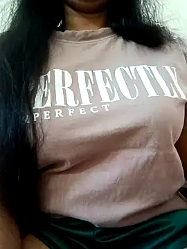 Snapshot of Rina777o chatting on January 3, 2025, 9:58 am Rina777o online show from January 3, 2025, 9:58 am