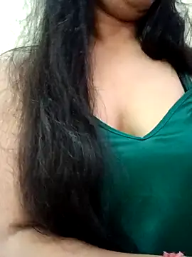 Snapshot of Rina777o chatting on February 14, 2025, 9:34 am Rina777o online show from February 14, 2025, 9:34 am