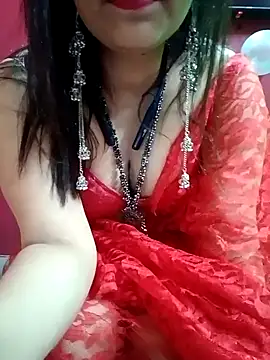 Snapshot of payal9038 chatting on December 25, 2024, 12:26 pm payal9038 online show from December 25, 2024, 12:26 pm