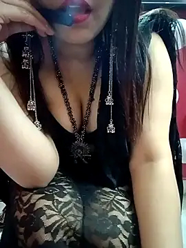 Snapshot of payal9038 chatting on December 27, 2024, 5:20 am payal9038 online show from December 27, 2024, 5:20 am